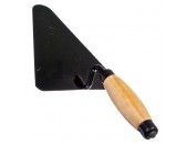Кельма бетонщика с деревянной ручкой КБ (треугольник) 0820-2_z01